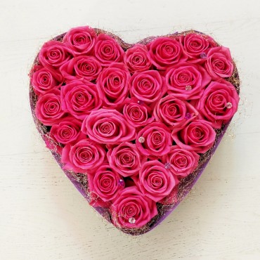 Сердце из роз...