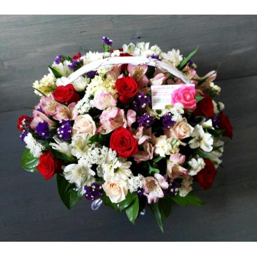 Корзина из сезонных ...