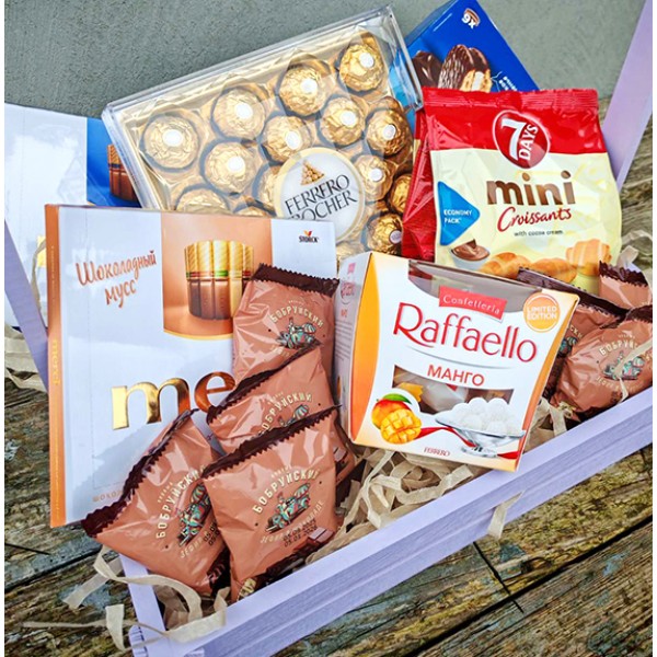 Подарочная корзина Моей сладкой