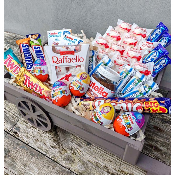 Подарочный набор киндер сюрприз