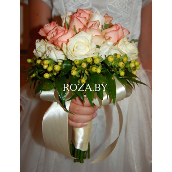 Wedding bouquet of roses and light green hypericum No. 12
